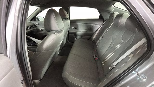 2025 Fluid Metal Hyundai Elantra Hybrid Blue FWD Sedan