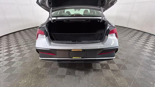 2025 Fluid Metal Hyundai Elantra Hybrid Blue FWD Sedan
