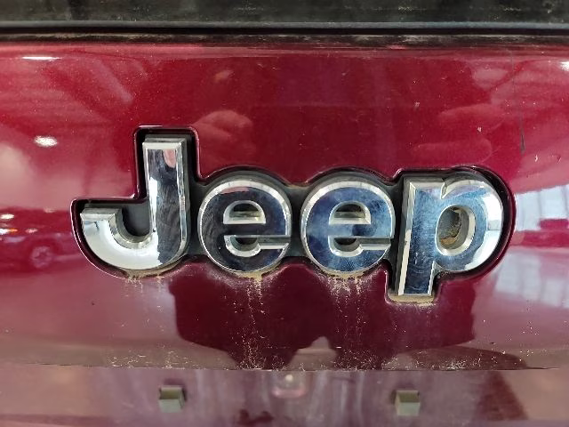 2019 Velvet Red Pearlcoat Jeep Cherokee Latitude Plus 4X4 SUV