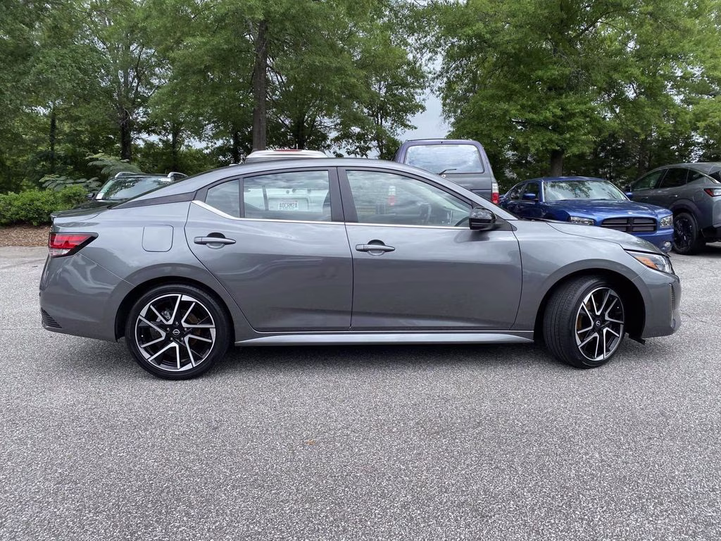 2025 Gun Metallic Nissan Sentra SR FWD Sedan
