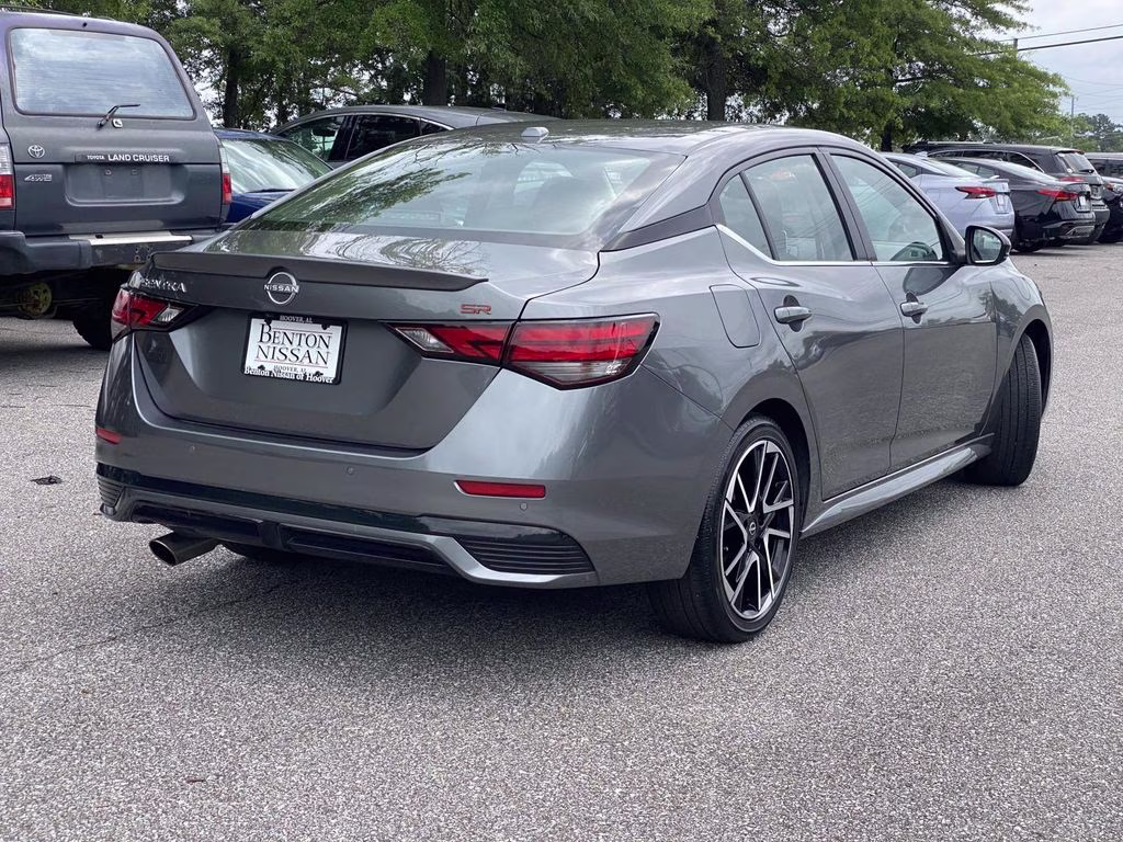 2025 Gun Metallic Nissan Sentra SR FWD Sedan