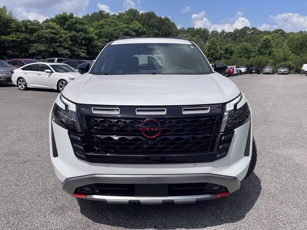 2026 Everest White Pearl Tricoat Nissan Pathfinder Rock Creek 4X4 SUV
