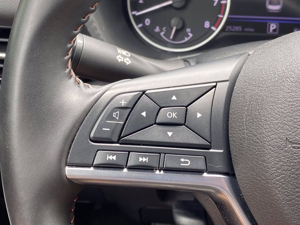 2025 Gun Metallic Nissan Sentra SR FWD Sedan