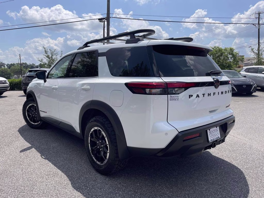 2026 Everest White Pearl Tricoat Nissan Pathfinder Rock Creek 4X4 SUV
