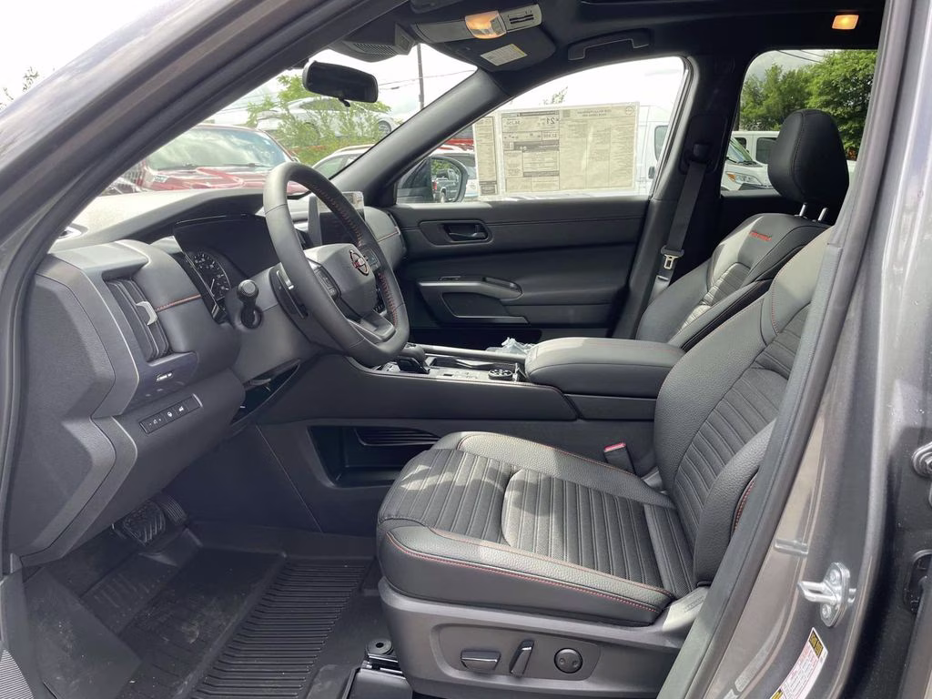 2026 Gun Metallic Nissan Pathfinder Rock Creek 4X4 SUV