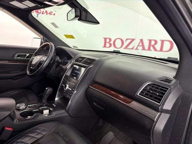 2018 Magnetic Ford Explorer Platinum 4X4 SUV