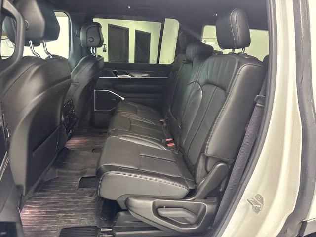 2022 Bright White Clearcoat Jeep Wagoneer Series II 4X4 SUV