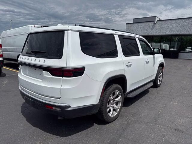 2022 Bright White Clearcoat Jeep Wagoneer Series II 4X4 SUV
