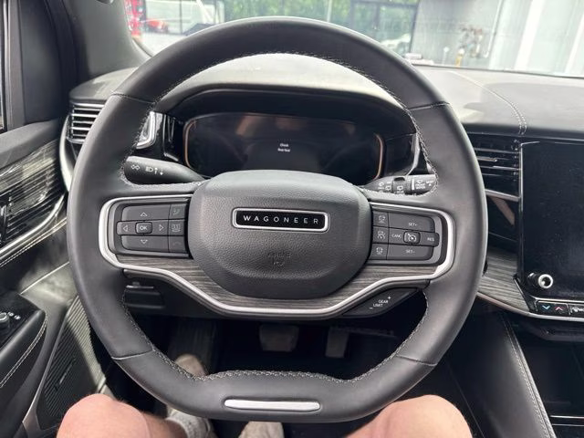 2022 Bright White Clearcoat Jeep Wagoneer Series II 4X4 SUV