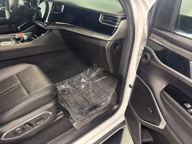 2022 Bright White Clearcoat Jeep Wagoneer Series II 4X4 SUV