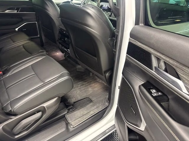 2022 Bright White Clearcoat Jeep Wagoneer Series II 4X4 SUV