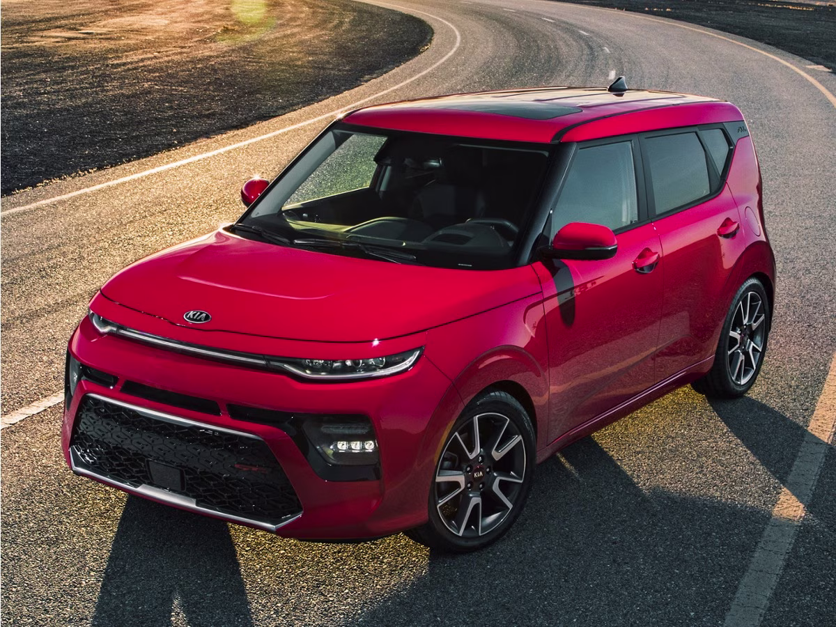 2021 Snow White Pearl Kia Soul S FWD Hatchback