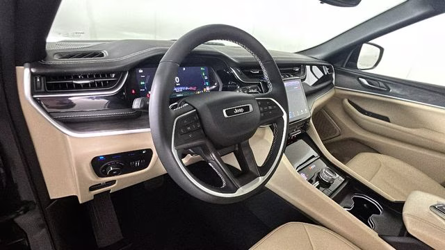 2024 Rocky Mountain Pearlcoat Jeep Grand Cherokee 4xe 4X4 SUV