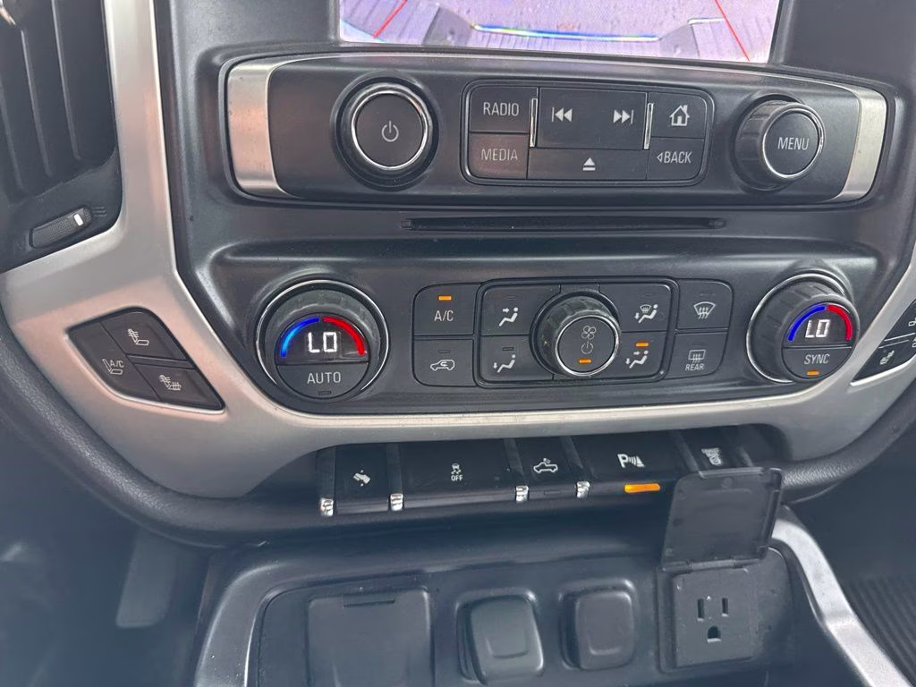 2015 Onyx Black GMC Sierra 2500HD SLT 4X4 Truck