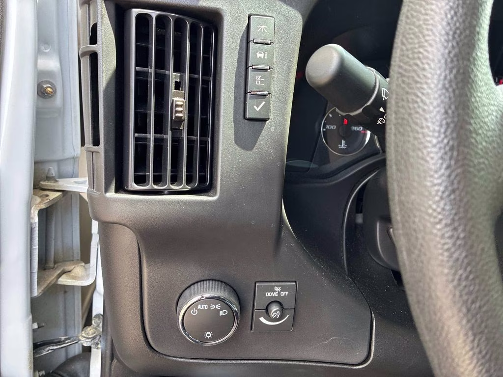 2025 Summit White Chevrolet Express 3500 LT RWD Van