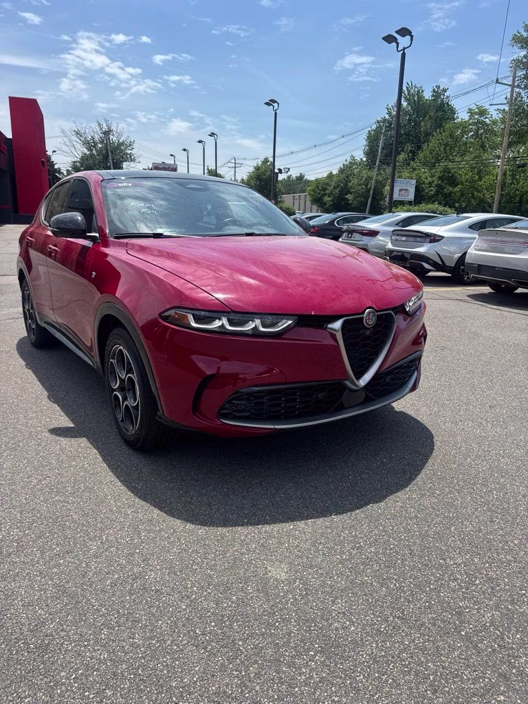 2024 Alfa Rosso Alfa Romeo Tonale Ti AWD SUV