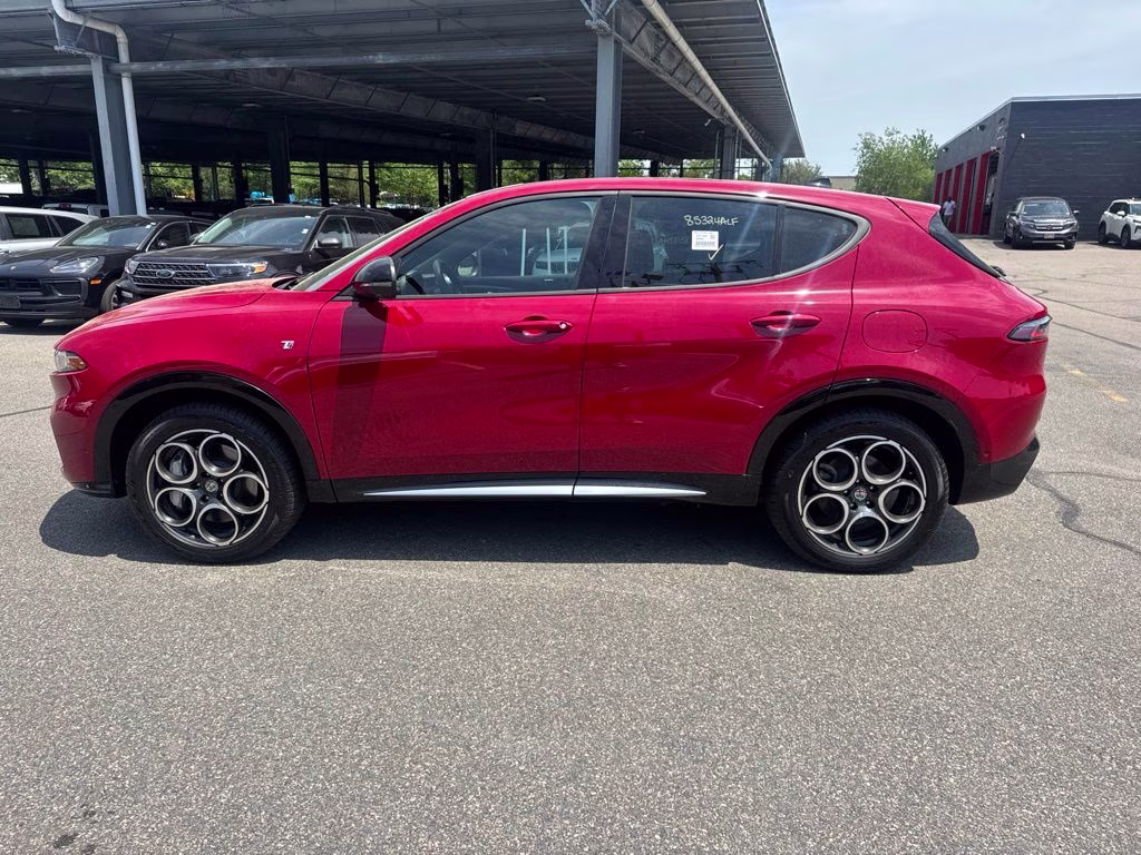 2024 Alfa Rosso Alfa Romeo Tonale Ti AWD SUV