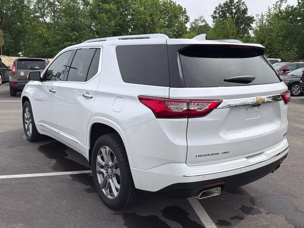 2018 Iridescent Pearl Tricoat Chevrolet Traverse Premier AWD SUV