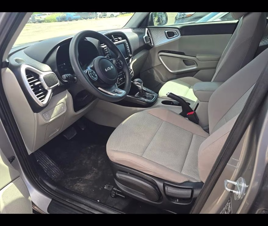 2022 Steel Gray Kia Soul LX FWD Hatchback