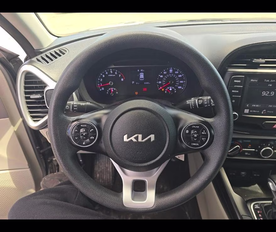 2022 Steel Gray Kia Soul LX FWD Hatchback