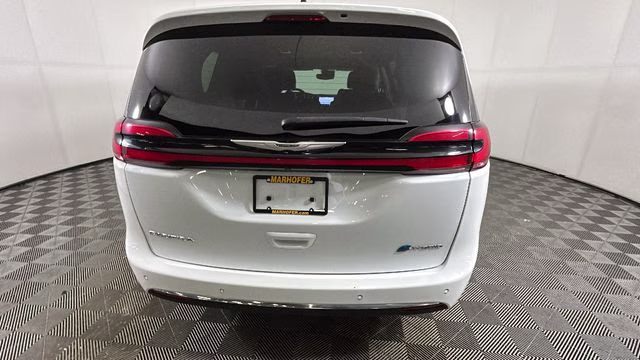 2023 Bright White Clearcoat Chrysler Pacifica Hybrid Touring L FWD Van