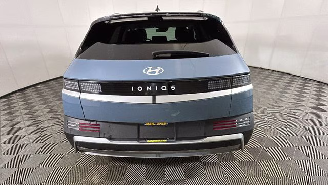 2025 Lucid Blue Hyundai IONIQ 5 SEL RWD SUV