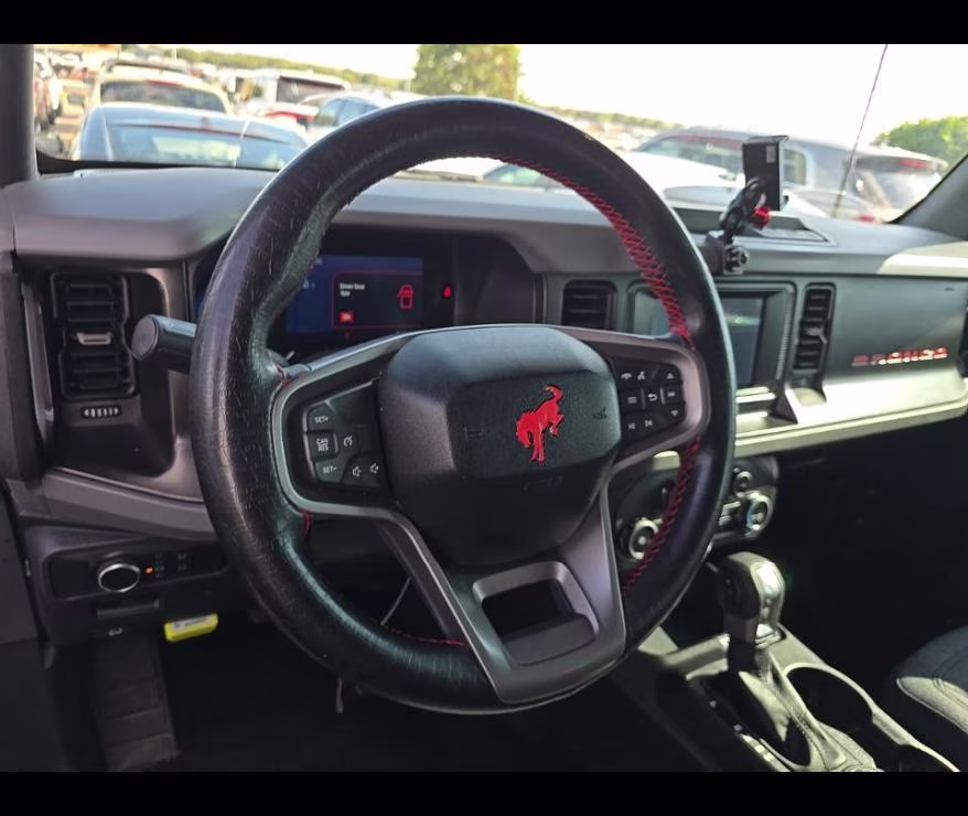 2022 Ford Bronco Base 4X4 SUV