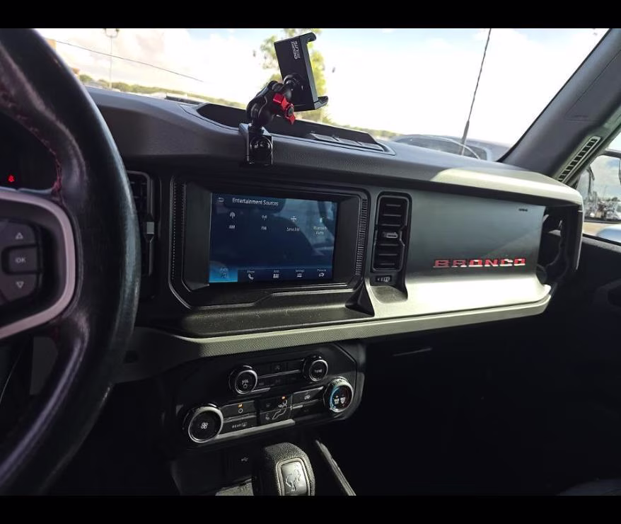 2022 Ford Bronco Base 4X4 SUV