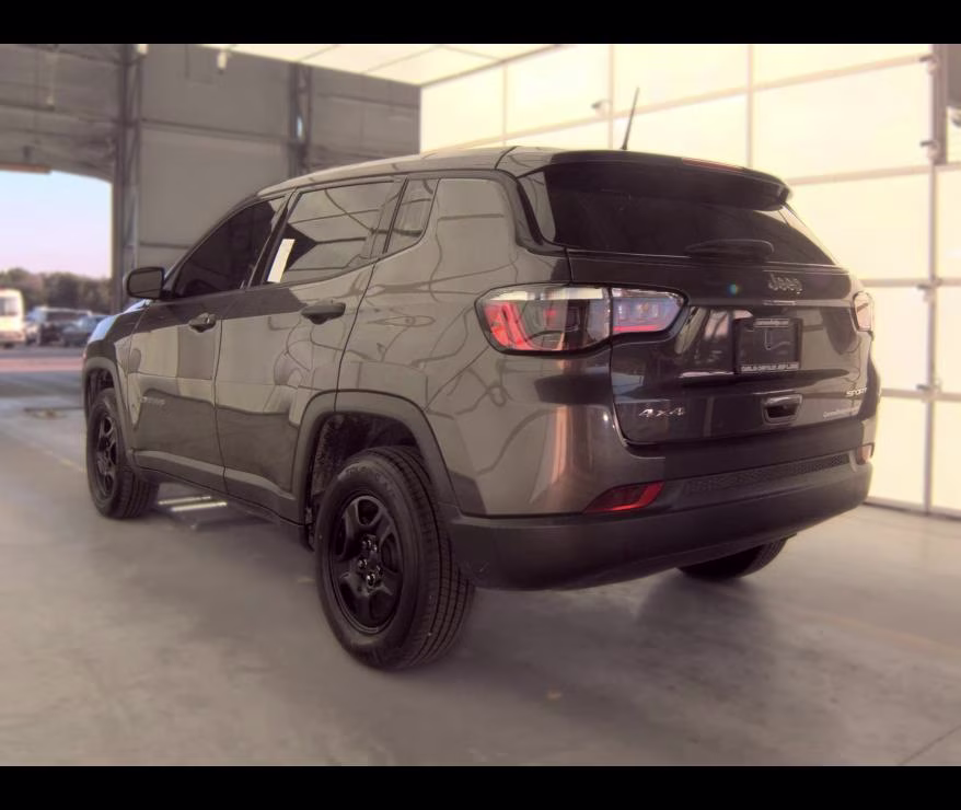 2021 Granite Crystal Metallic Clearcoat Jeep Compass Sport 4X4 SUV