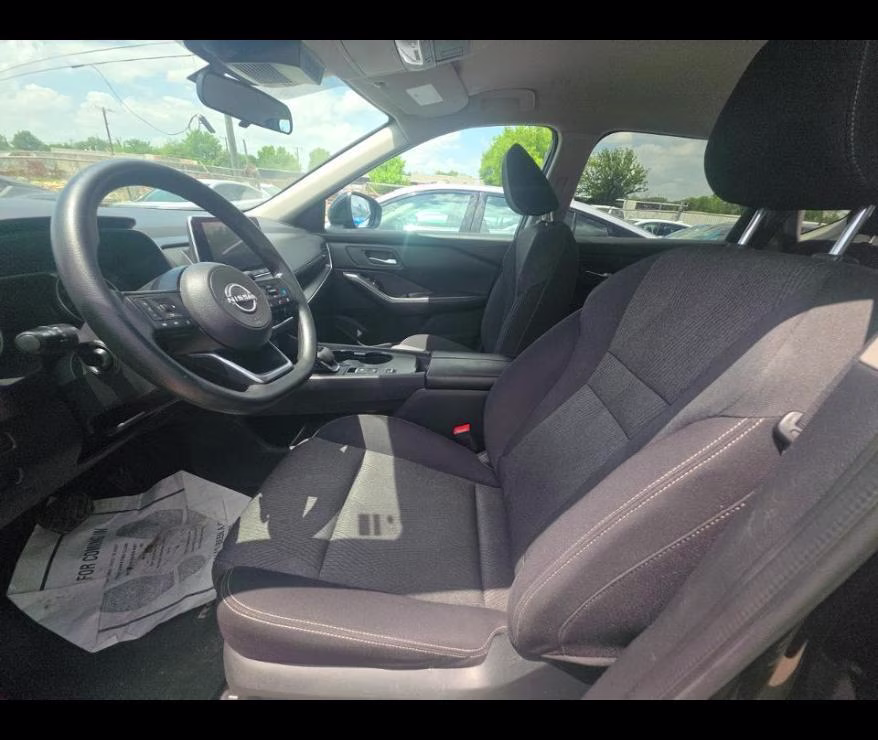 2024 Super Black Nissan Rogue SV FWD SUV