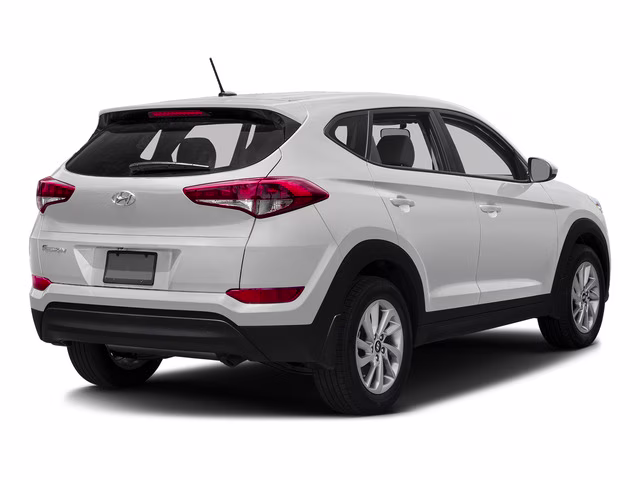 2016 Winter White Hyundai Tucson SE FWD SUV