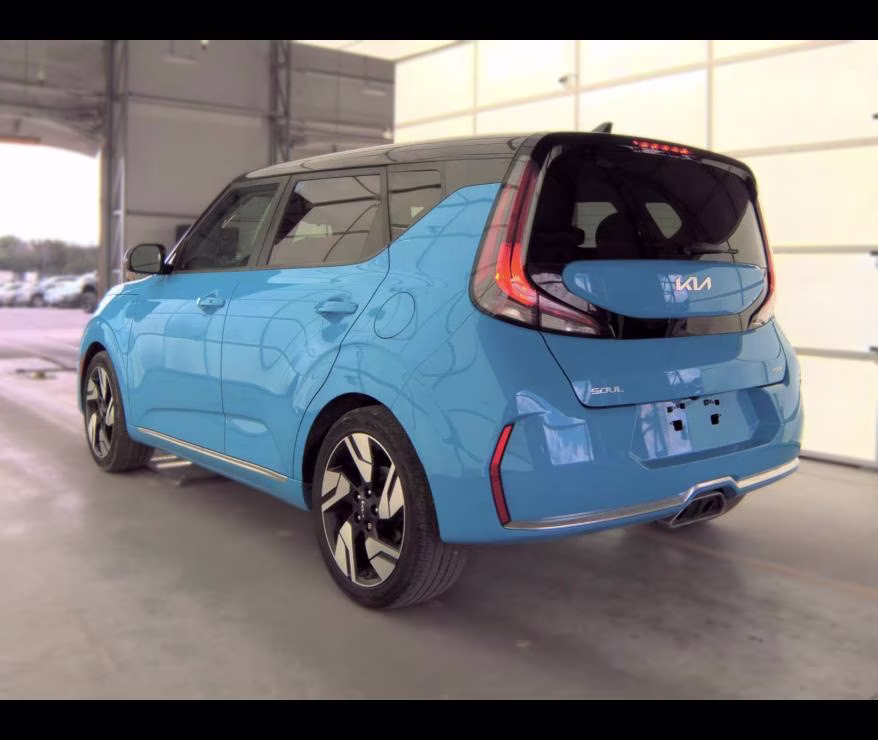 2023 Surf Blue w/Black Roof Kia Soul GT-Line FWD Hatchback