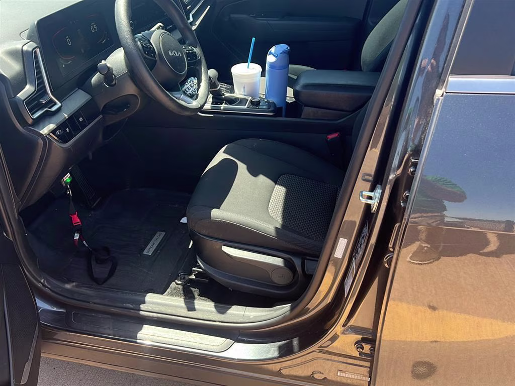 2023 Gravity Gray Kia Sportage LX FWD SUV