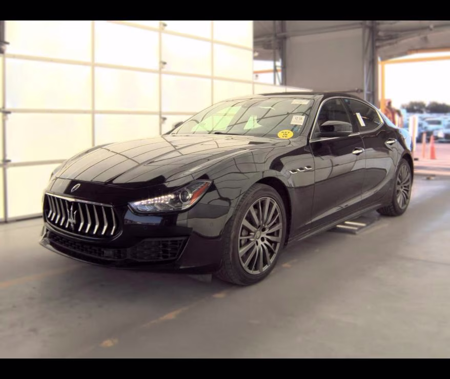 2018 Maserati Ghibli 3.0L RWD Sedan