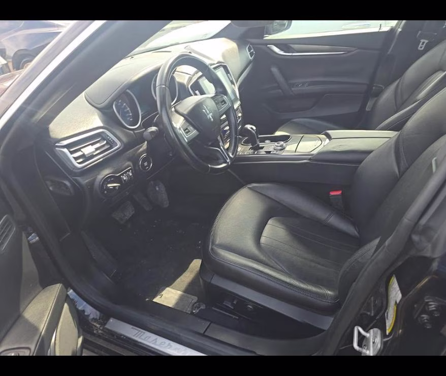 2018 Maserati Ghibli 3.0L RWD Sedan