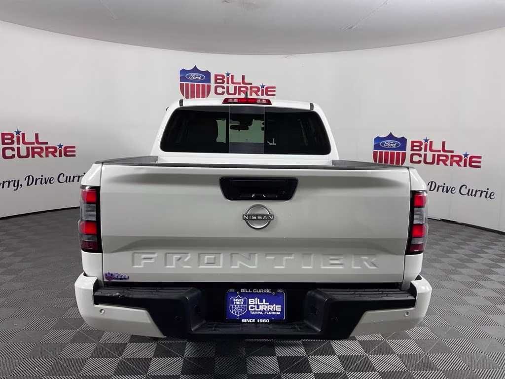 2025 Glacier White Nissan Frontier SV RWD Truck