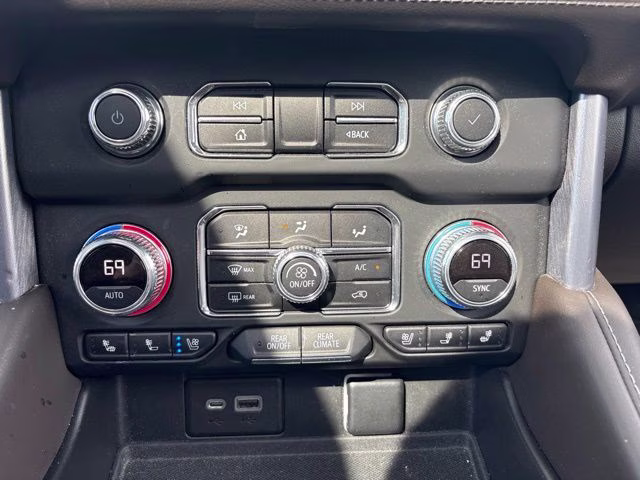 2022 Redwood Metallic GMC Yukon XL SLT 4X4 SUV