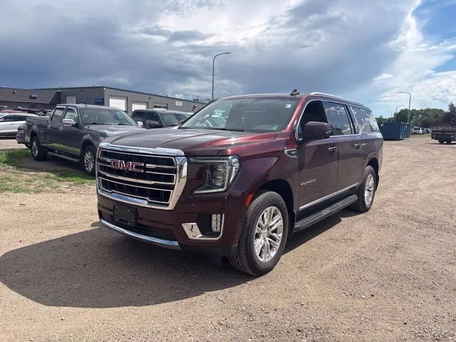 2022 Redwood Metallic GMC Yukon XL SLT 4X4 SUV