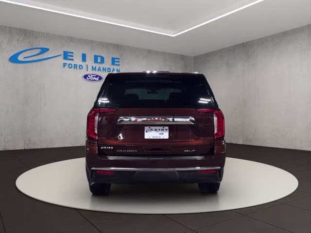 2022 Redwood Metallic GMC Yukon XL SLT 4X4 SUV