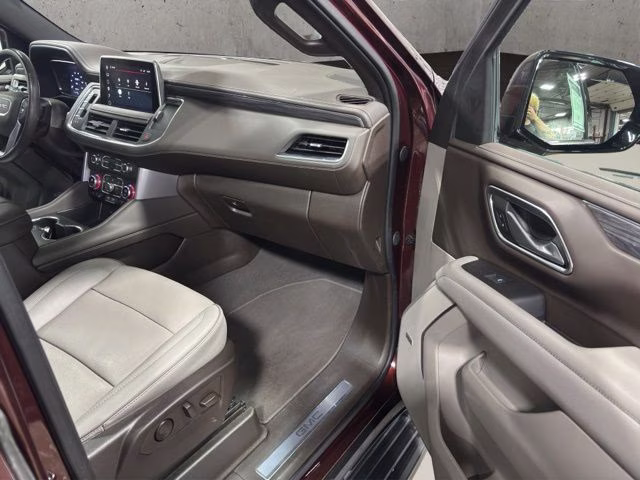 2022 Redwood Metallic GMC Yukon XL SLT 4X4 SUV