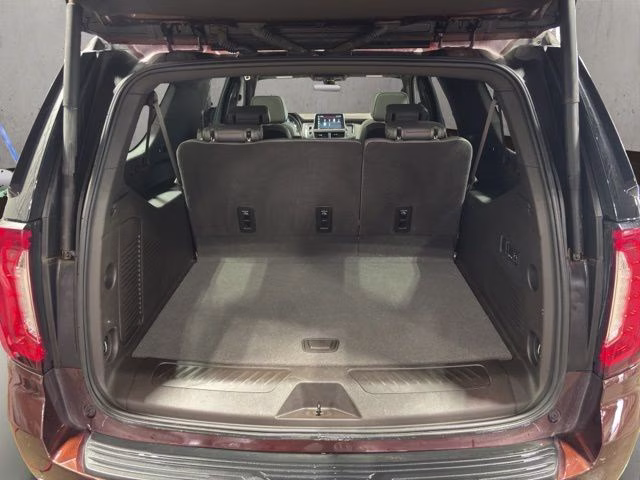 2022 Redwood Metallic GMC Yukon XL SLT 4X4 SUV