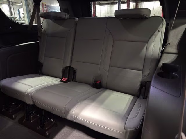 2022 Redwood Metallic GMC Yukon XL SLT 4X4 SUV