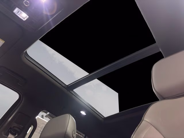 2022 Redwood Metallic GMC Yukon XL SLT 4X4 SUV