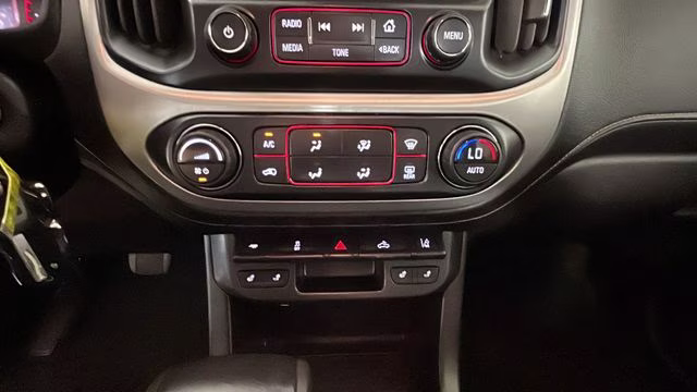 2016 Silver GMC Canyon SLT 4X4 Truck