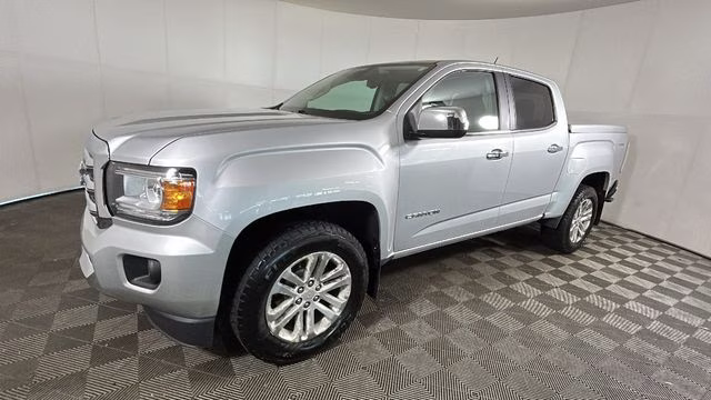 2016 Silver GMC Canyon SLT 4X4 Truck