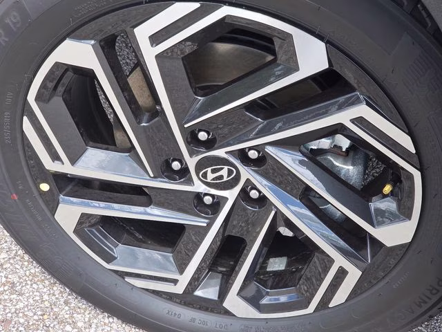 2026 Ash Black Hyundai Tucson Hybrid Limited AWD SUV