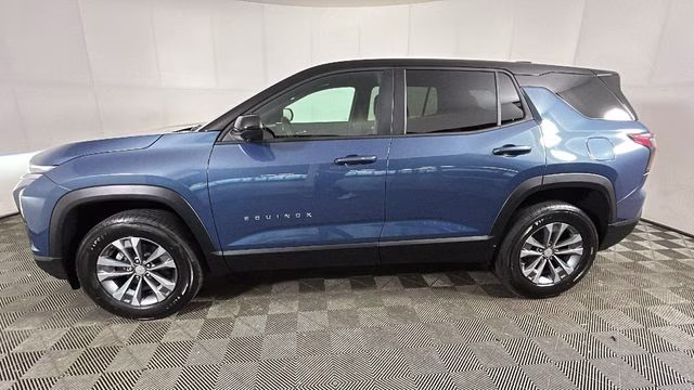 2026 Lakeshore Blue Metallic Chevrolet Equinox LT FWD SUV