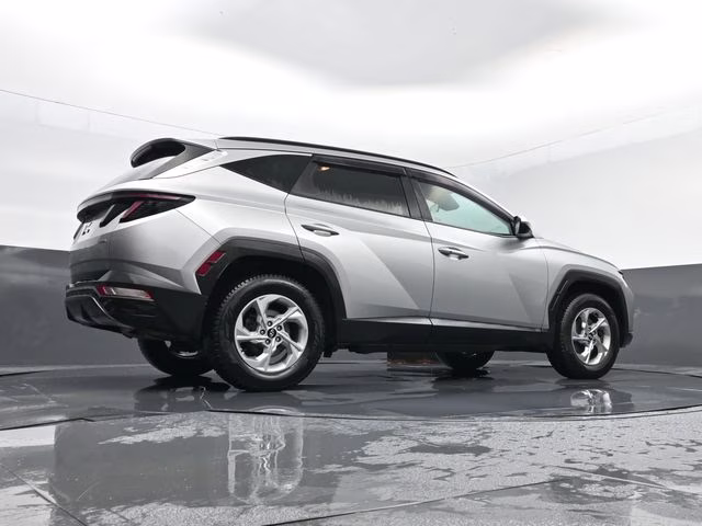 2022 Shimmering Silver Hyundai Tucson SEL AWD SUV