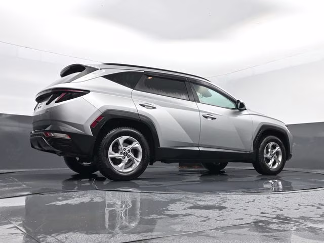 2022 Shimmering Silver Hyundai Tucson SEL AWD SUV