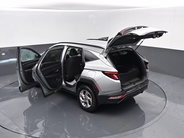 2022 Shimmering Silver Hyundai Tucson SEL AWD SUV